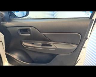MITSUBISHI L200 usata, con Frenata d