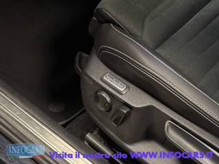 VOLKSWAGEN Passat Variant usata, con Sistema di navigazione