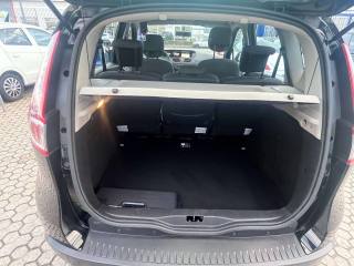 RENAULT Scenic usata, con Airbag
