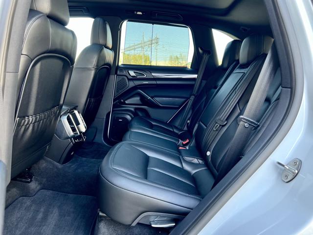 PORSCHE Cayenne usata, con Sistema di navigazione
