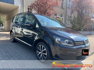VOLKSWAGEN Touran usata, con Airbag