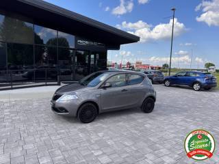 LANCIA Ypsilon usata, con Airbag laterali