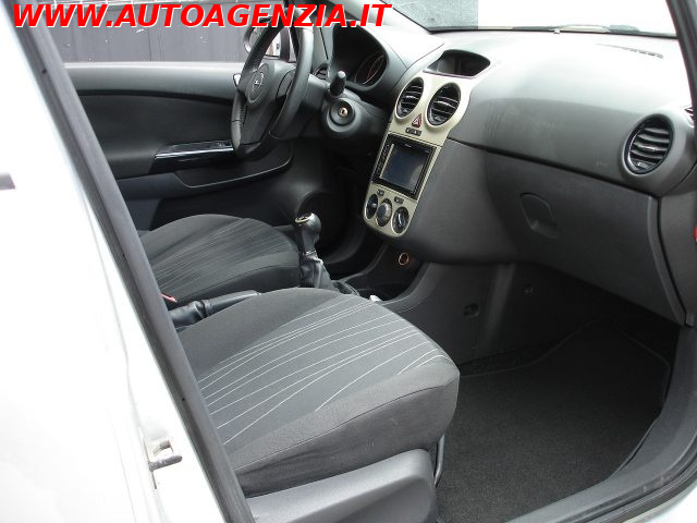 OPEL Corsa usata 11