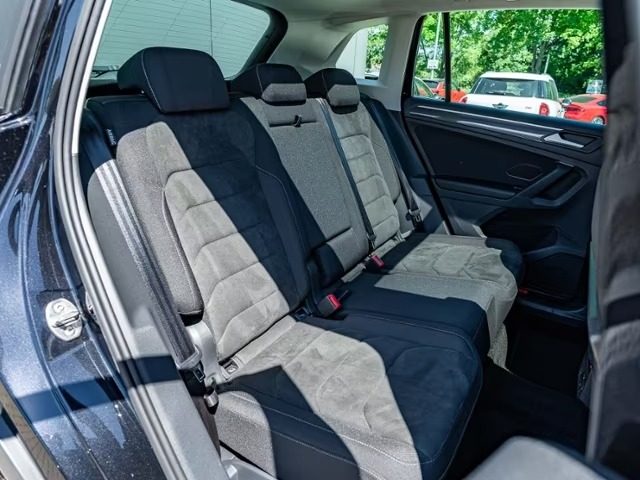 VOLKSWAGEN Tiguan usata, con Volante in pelle