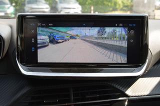 PEUGEOT 2008 usata, con Sedile posteriore sdoppiato