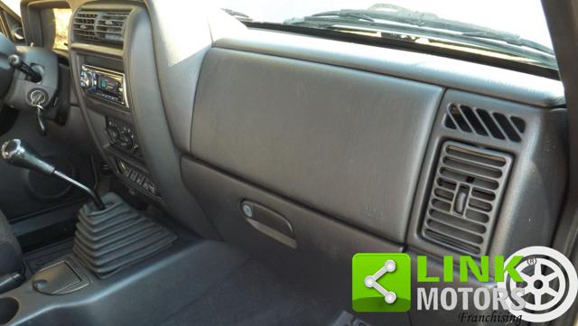 JEEP Cherokee usata 38