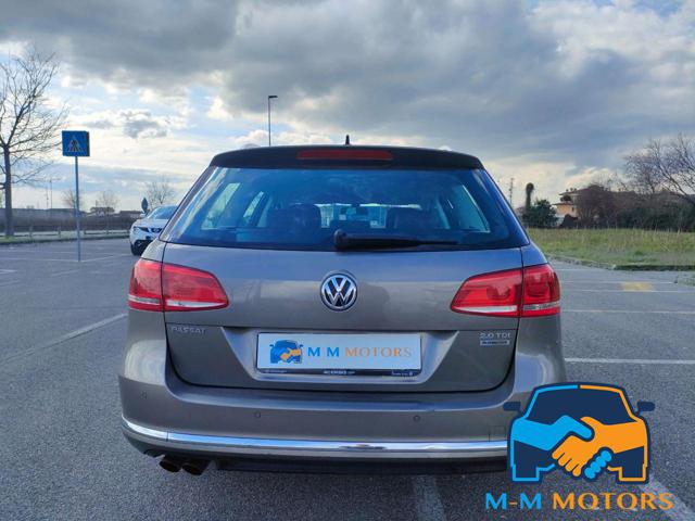 VOLKSWAGEN Passat usata, con Autoradio