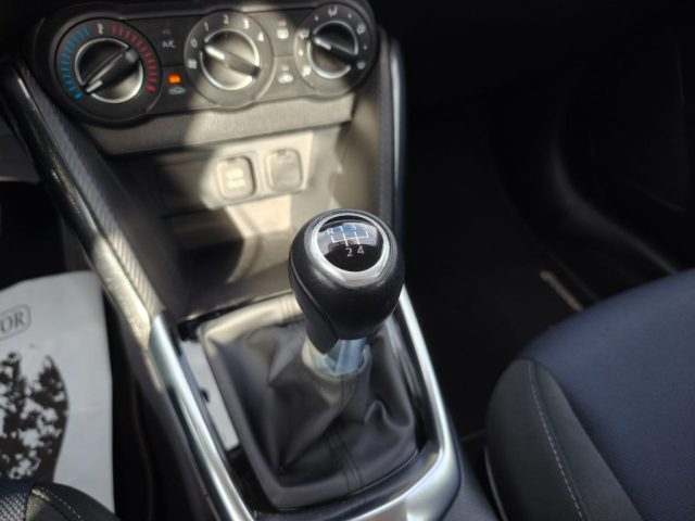 MAZDA 2 usata 17
