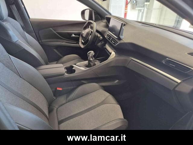 PEUGEOT 3008 usata, con Sistema di navigazione
