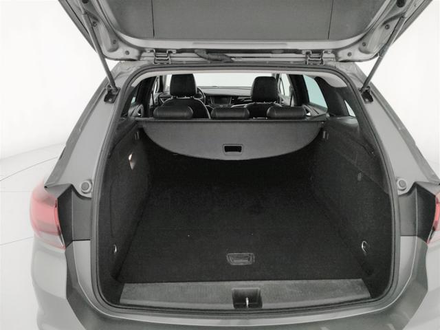 OPEL Astra usata, con Servosterzo