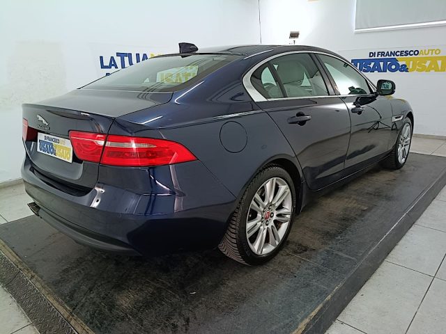 JAGUAR XE usata, con Servosterzo