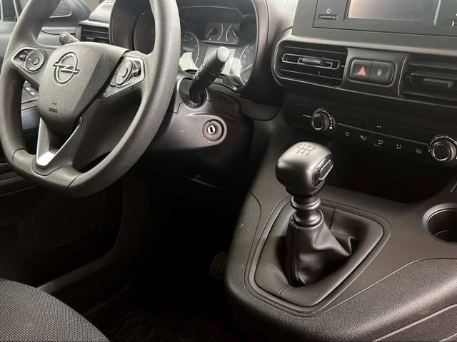 OPEL Combo usata, con Volante multifunzione