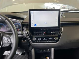 TOYOTA Corolla Cross usata, con Servosterzo