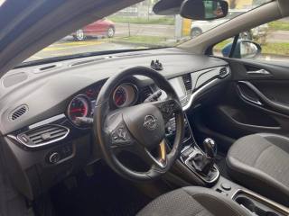 OPEL Astra usata, con Controllo trazione
