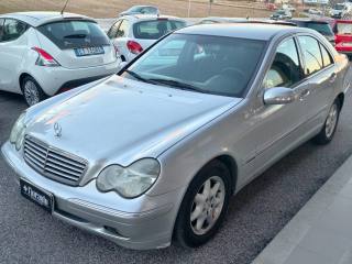 MERCEDES-BENZ C 220 usata, con Boardcomputer