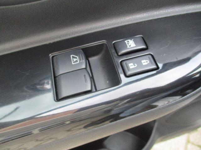 NISSAN Micra usata 15