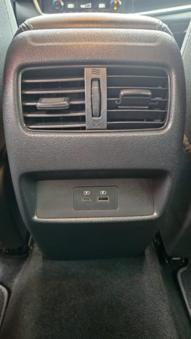 NISSAN Qashqai usata, con Sistema di navigazione