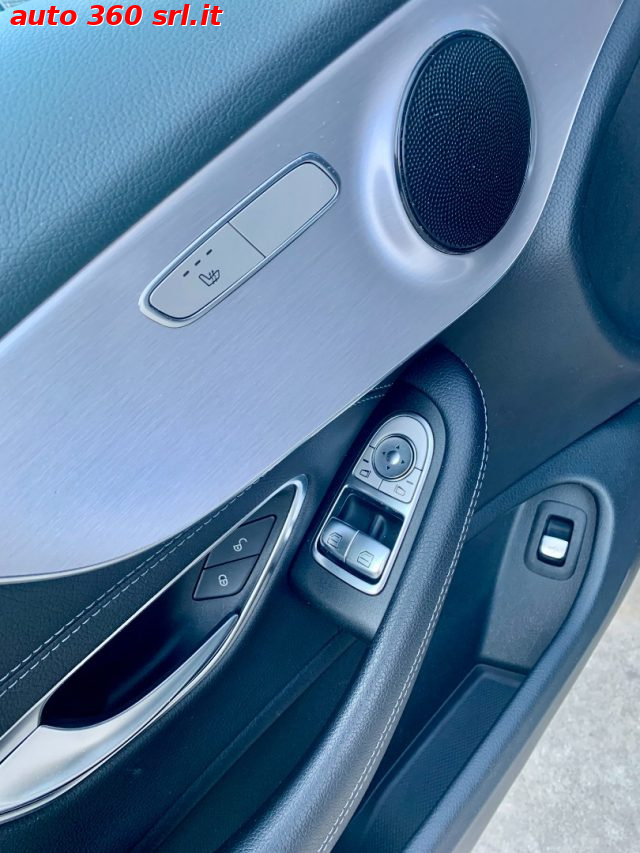 MERCEDES-BENZ C 200 usata, con Controllo automatico clima