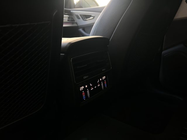 AUDI Q8 usata, con Portellone posteriore elettrico