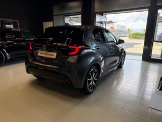 TOYOTA Yaris usata, con Autoradio