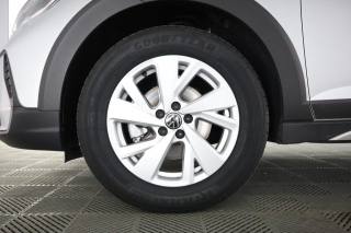 VOLKSWAGEN Taigo usata 8