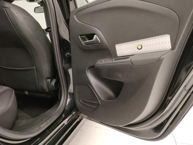 OPEL Corsa usata, con Luci diurne
