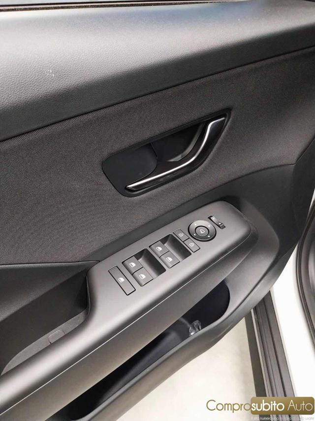 HYUNDAI Kona usata 25