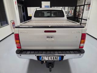 TOYOTA Hilux usata, con Alzacristalli elettrici