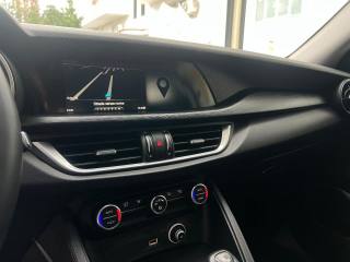 ALFA ROMEO Stelvio usata, con Fari LED