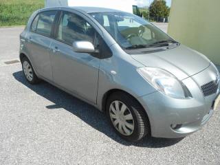 TOYOTA Yaris usata, con Airbag