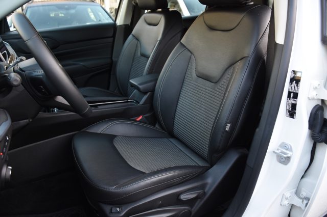 JEEP Compass usata, con Autoradio