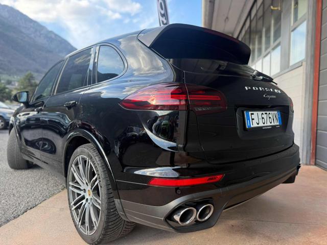 PORSCHE Cayenne usata, con Alzacristalli elettrici