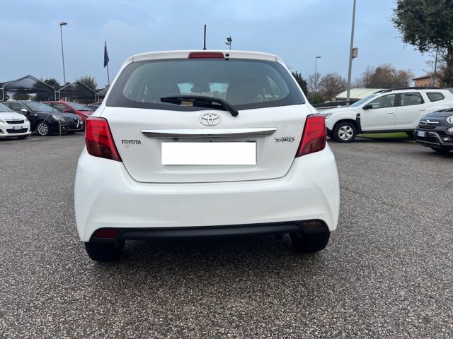 TOYOTA Yaris usata, con Cerchi in lega
