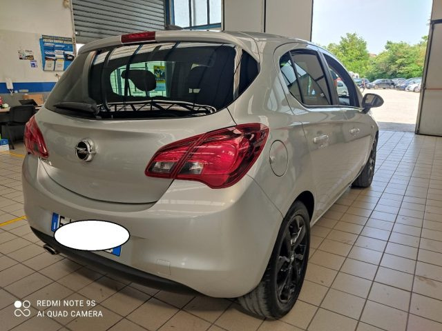 OPEL Corsa usata, con Autoradio
