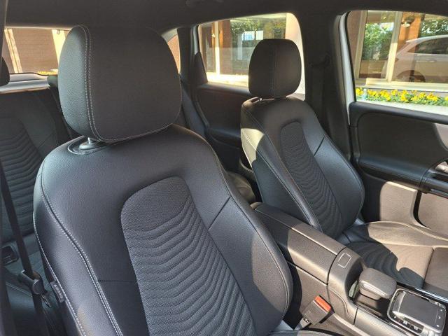 MERCEDES-BENZ B 180 usata, con Pneumatici quattro stagioni