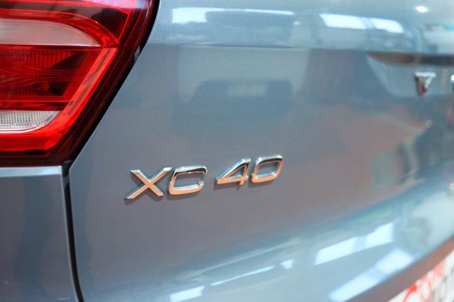 VOLVO XC40 usata, con Controllo elettronico della corsia