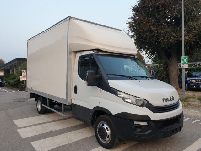 IVECO Daily usata, con Airbag