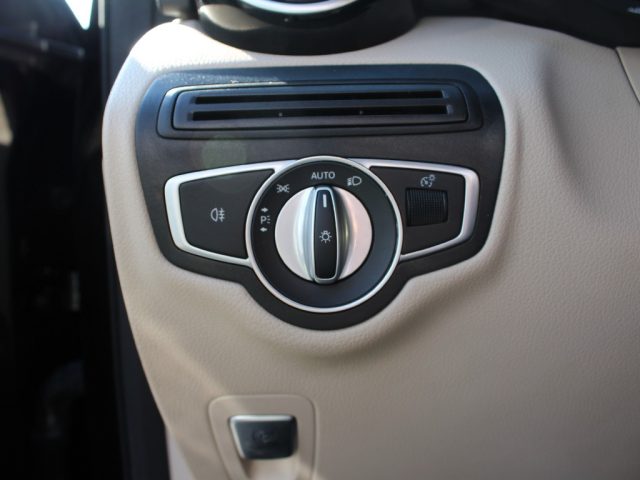 MERCEDES-BENZ GLC 300 usata, con Sedile posteriore sdoppiato