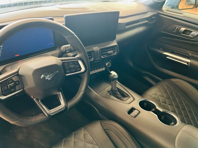 FORD Mustang usata, con Fendinebbia
