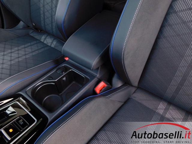 VOLKSWAGEN Golf usata, con Schermo multifunzione interamente digitale