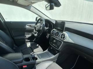 MERCEDES-BENZ GLA 200 usata, con Bracciolo