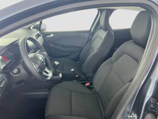 RENAULT Clio usata 8