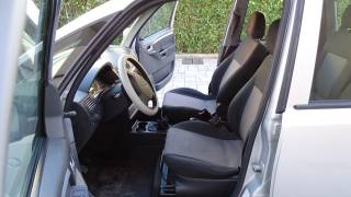 OPEL Meriva usata, con Chiusura centralizzata telecomandata