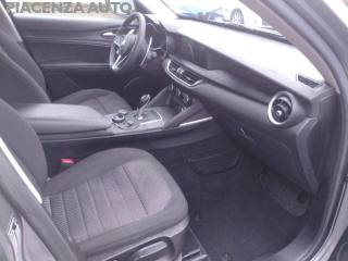 ALFA ROMEO Stelvio usata, con Autoradio