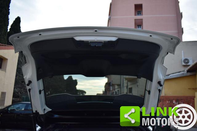 PEUGEOT 208 usata, con Chiusura centralizzata telecomandata