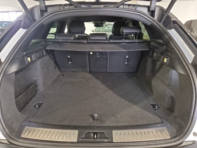 LAND ROVER Range Rover Velar usata, con Park Distance Control