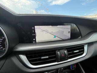 ALFA ROMEO Stelvio usata, con Autoradio digitale