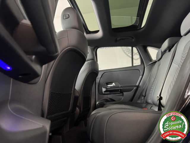 MERCEDES-BENZ GLA 180 usata, con Climatizzatore