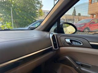 PORSCHE Cayenne usata, con Controllo trazione