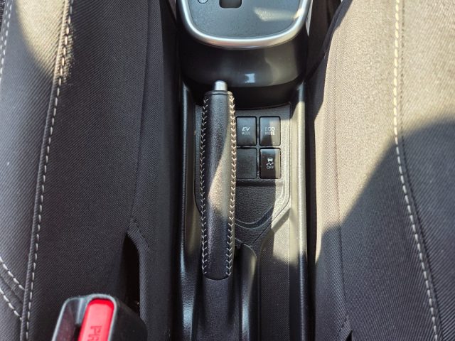 TOYOTA Yaris usata, con Controllo trazione
